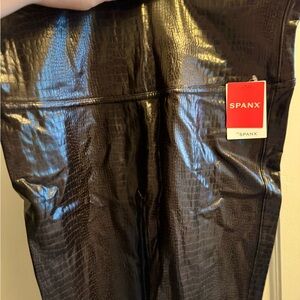 NWT Spanx Faux Leather Croc Shine Leggings Brown XL